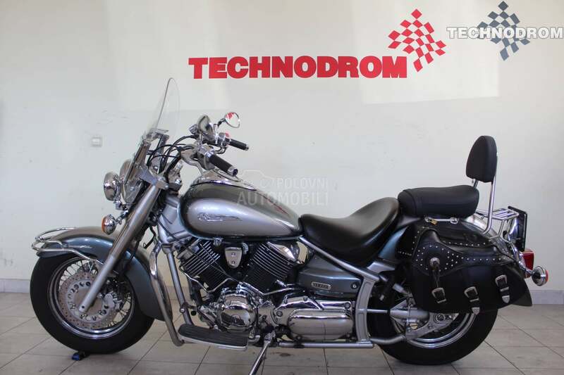 Yamaha XVS 1100 DRAGSTAR