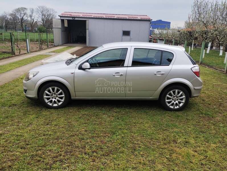 Opel Astra H 1.7cdti