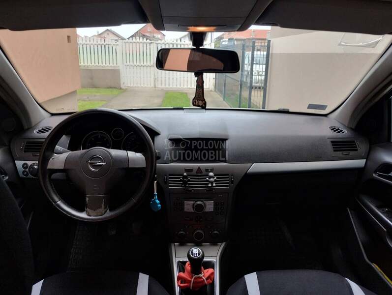 Opel Astra H 1.7cdti