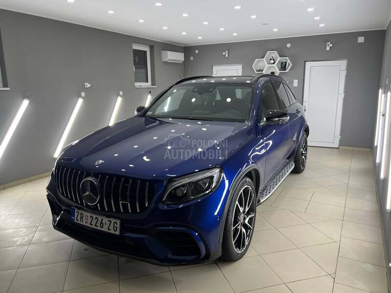 Mercedes Benz GLC 43 AMG 