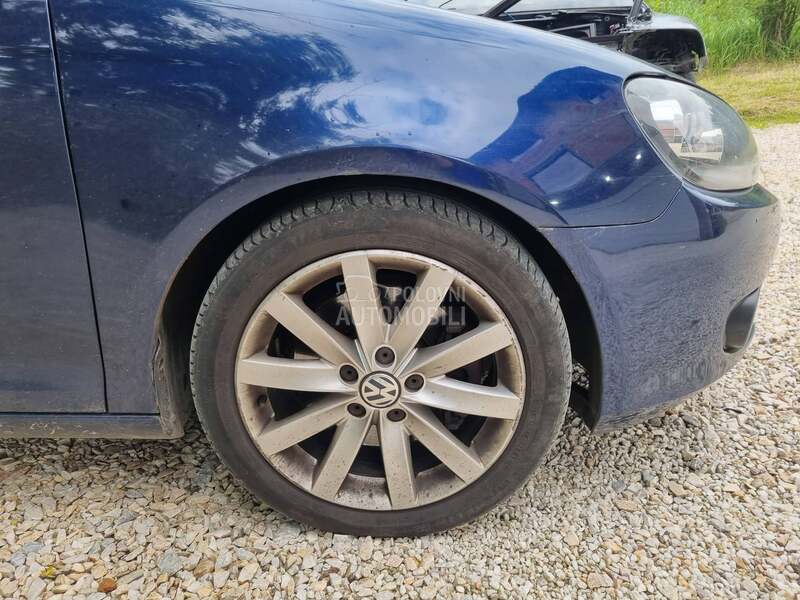 Volkswagen Golf 6 -  kompletan auto u delovima