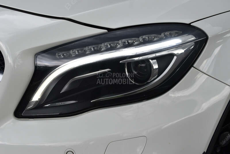 Mercedes Benz GLA 45 AMG 4 Matic
