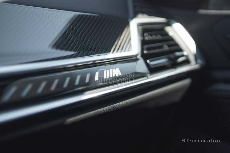 BMW X5 M60i