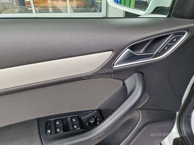 Audi Q3 2.0 TDI S TRONIC 4x4