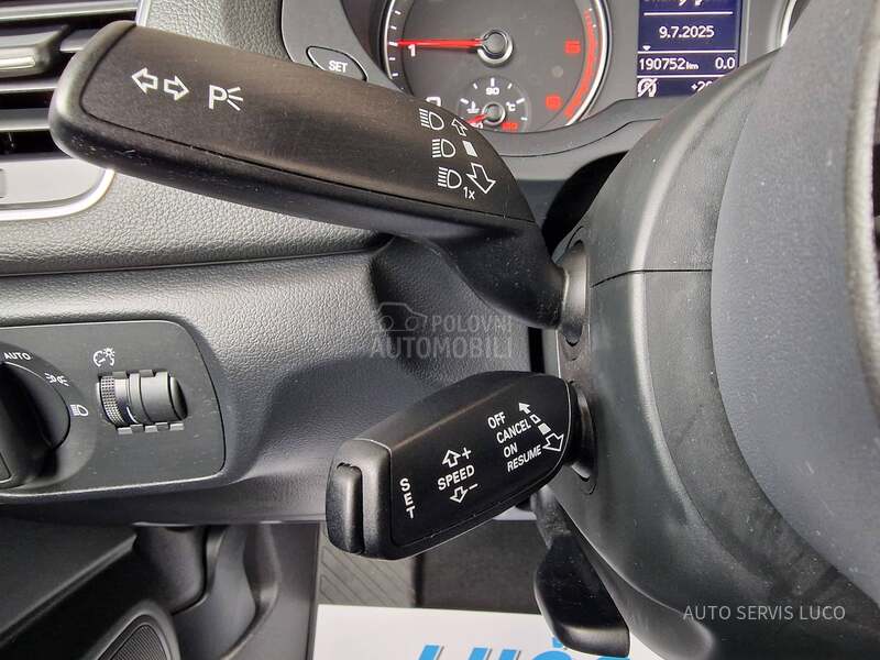 Audi Q3 2.0 TDI S TRONIC 4x4