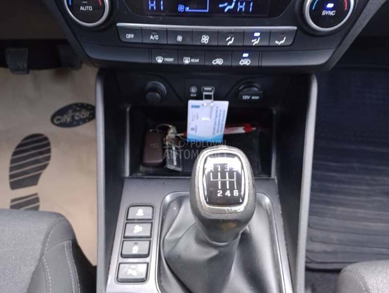 Hyundai Tucson 1.6 GDI PREMIUM
