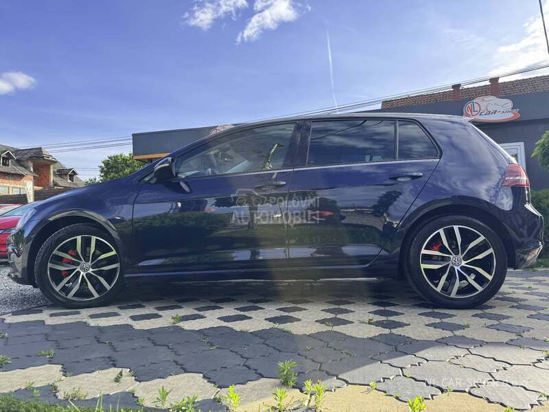 Volkswagen Golf 7 1.6TDI HIGHLINE