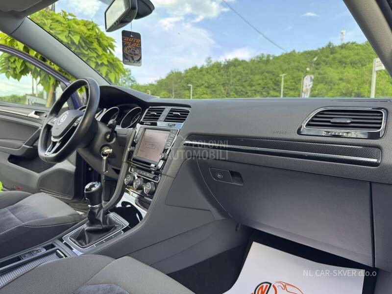 Volkswagen Golf 7 1.6TDI HIGHLINE