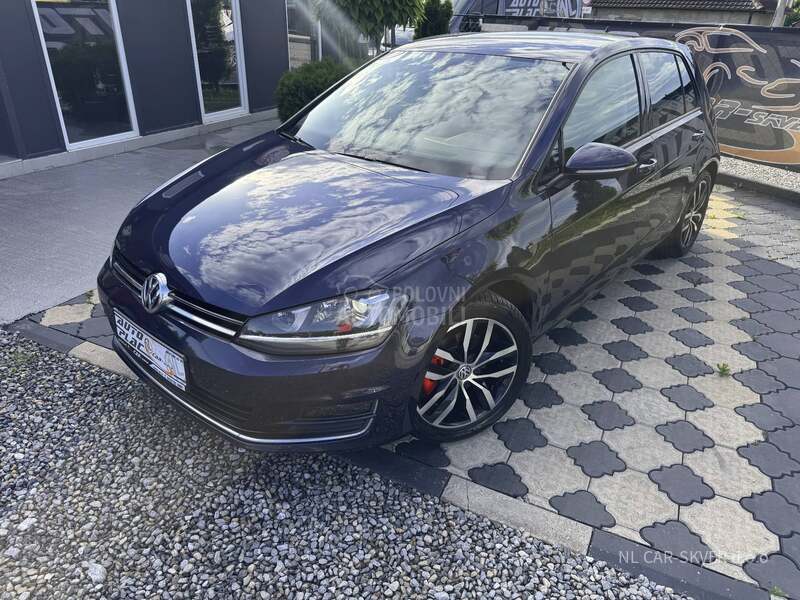 Volkswagen Golf 7 1.6TDI HIGHLINE