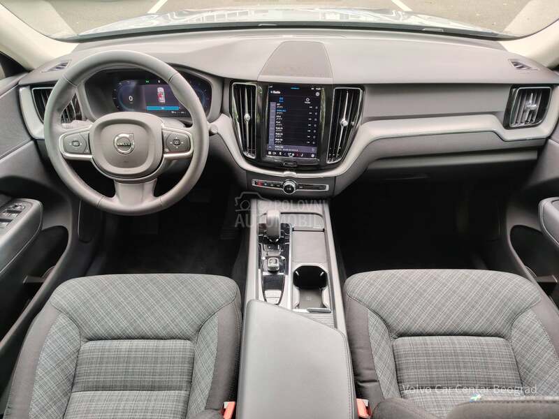 Volvo XC60 B4 CORE A/T