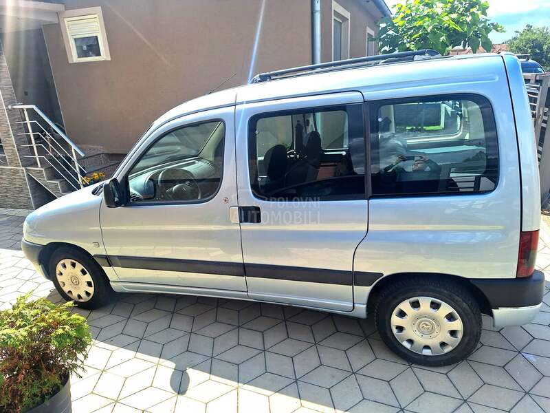 Peugeot Partner putnicki