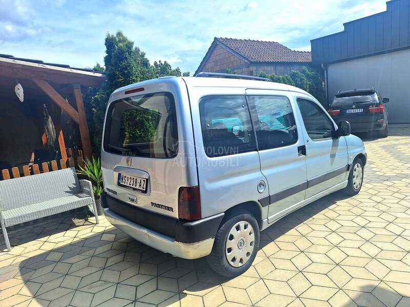 Peugeot Partner putnicki
