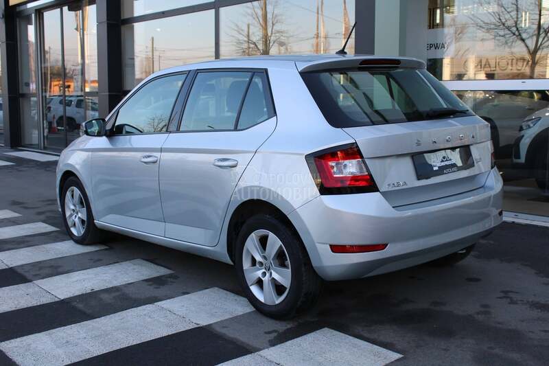 Škoda Fabia 1.0 TSI Ambition DSG
