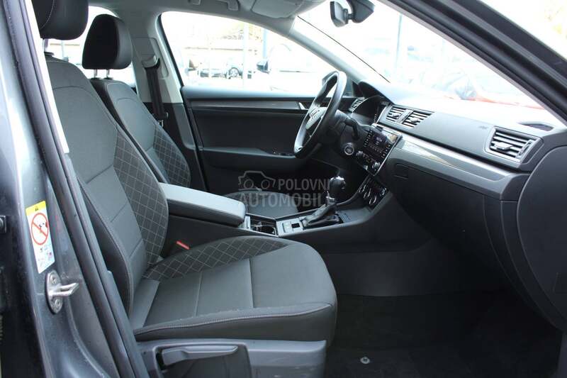 Škoda Superb 1.5 TSI Active AG