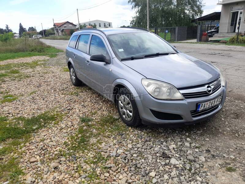 Opel Astra H 1.7cdti