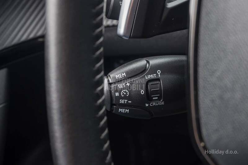 Peugeot 2008 1.2PureTech  Nav Led