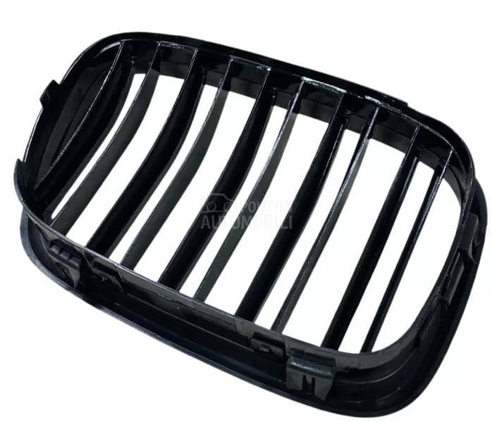 Prednja maska gril e39 M look