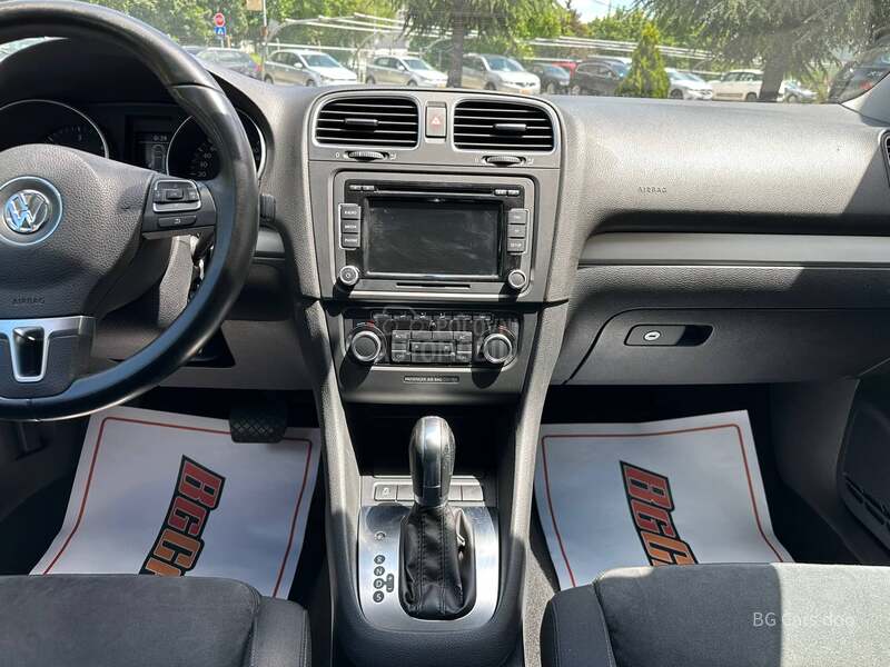 Volkswagen Golf 6 1.6TDI DSG7 HIGHLINE