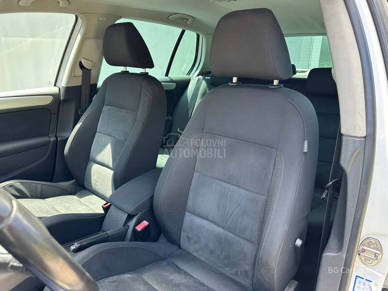 Volkswagen Golf 6 1.6TDI DSG7 HIGHLINE