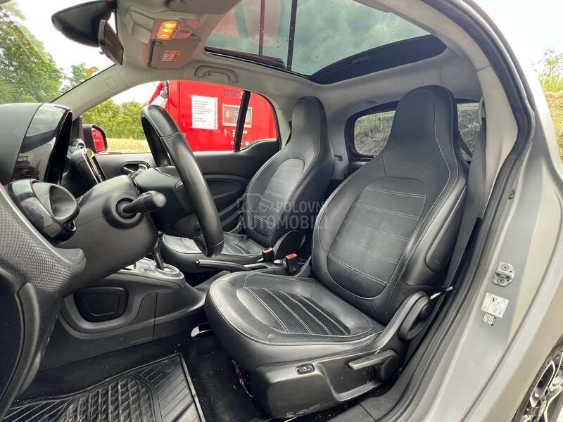 Smart ForTwo AUT/NAV/PANO