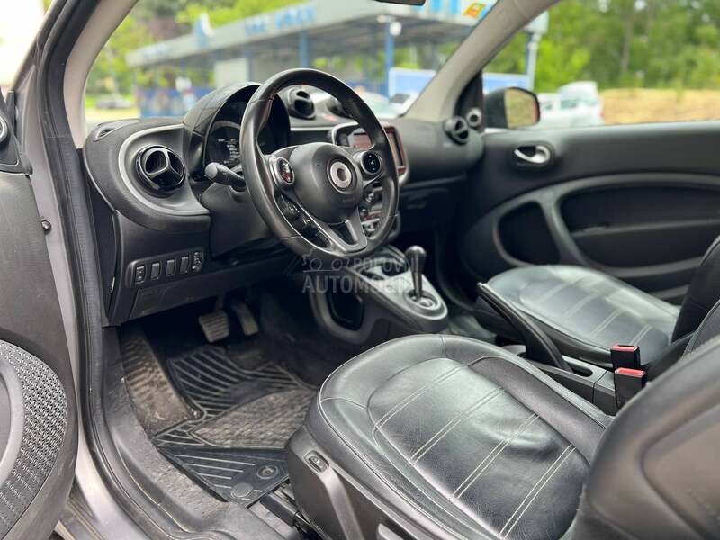 Smart ForTwo AUT/NAV/PANO