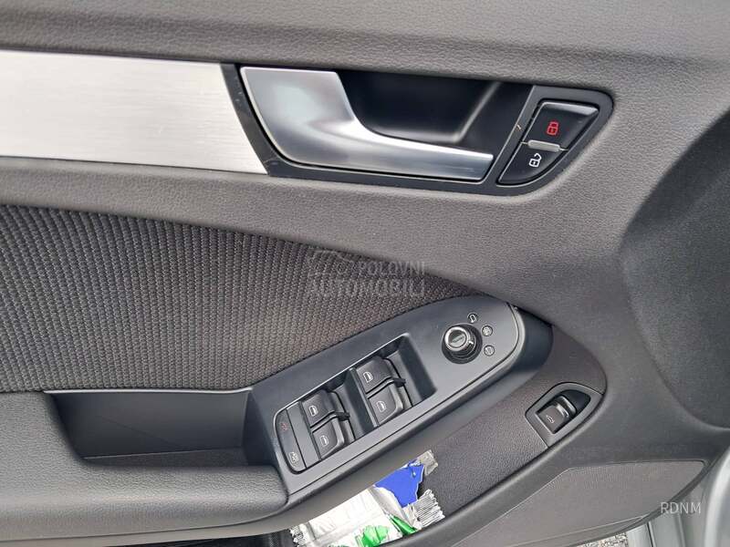 Audi A4 2.0TDI/dioda/3xSline