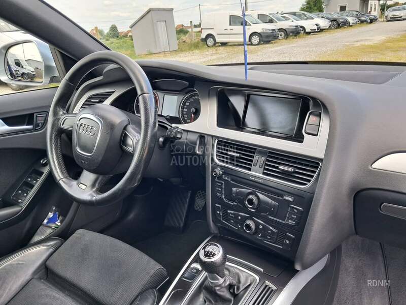 Audi A4 2.0TDI/dioda/3xSline