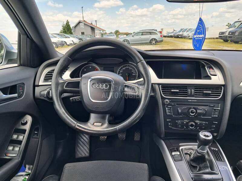 Audi A4 2.0TDI/dioda/3xSline