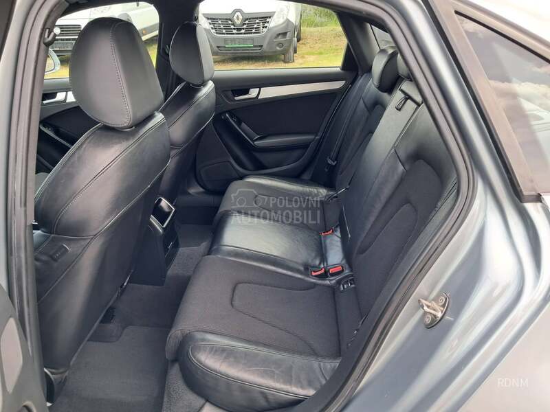Audi A4 2.0TDI/dioda/3xSline