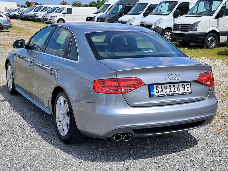 Audi A4 2.0TDI/dioda/3xSline