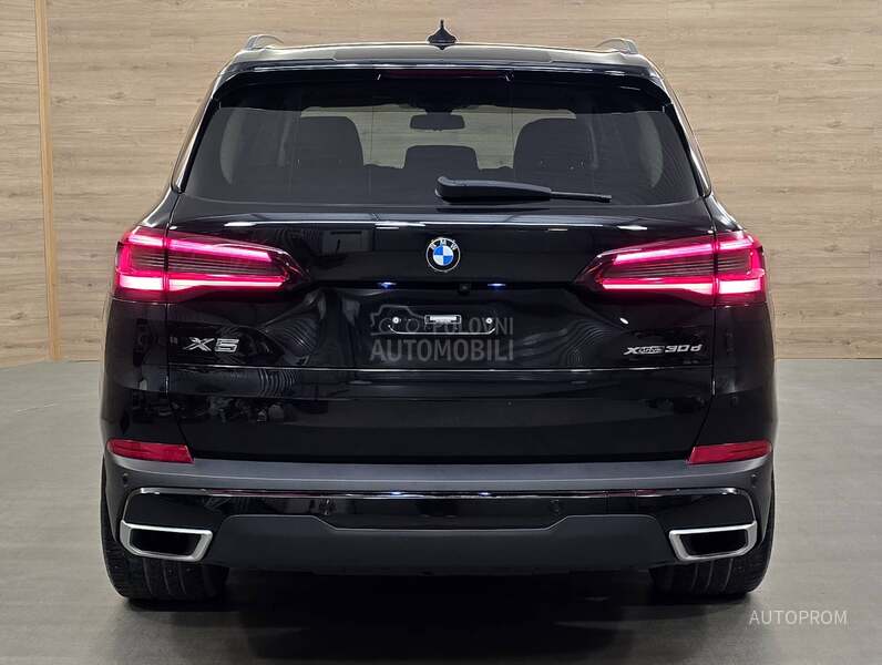BMW X5 3.0d Xdrive VAZDUH