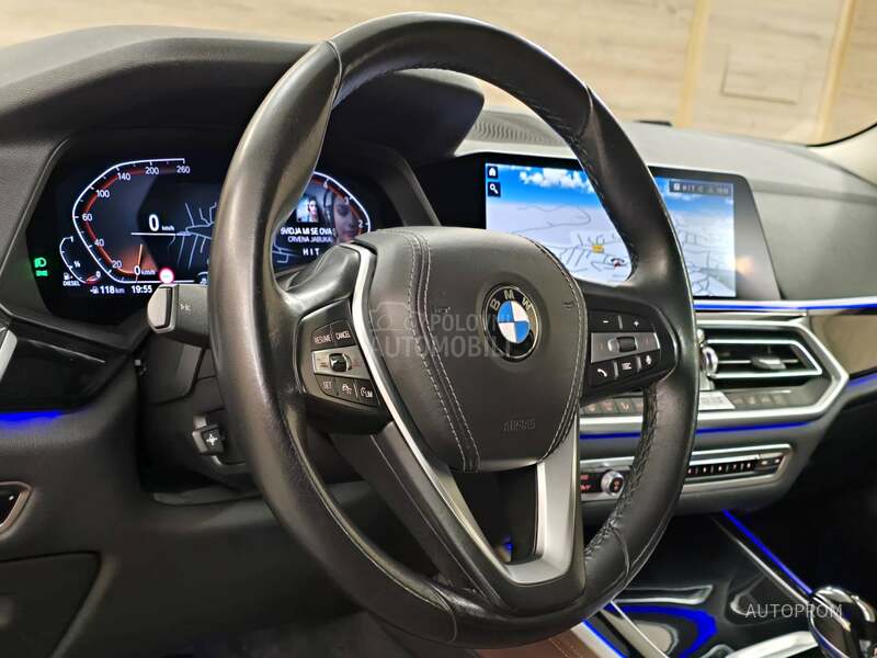 BMW X5 3.0d Xdrive VAZDUH
