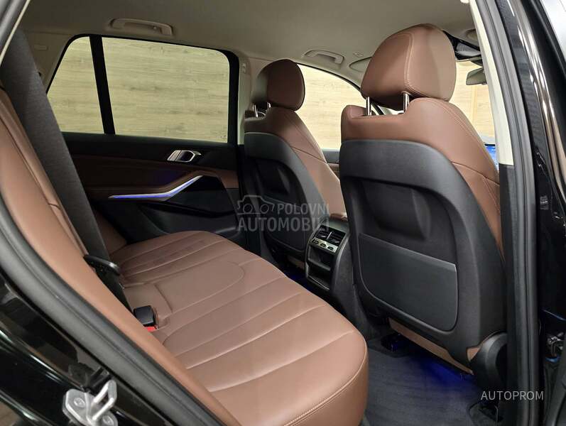 BMW X5 3.0d Xdrive VAZDUH