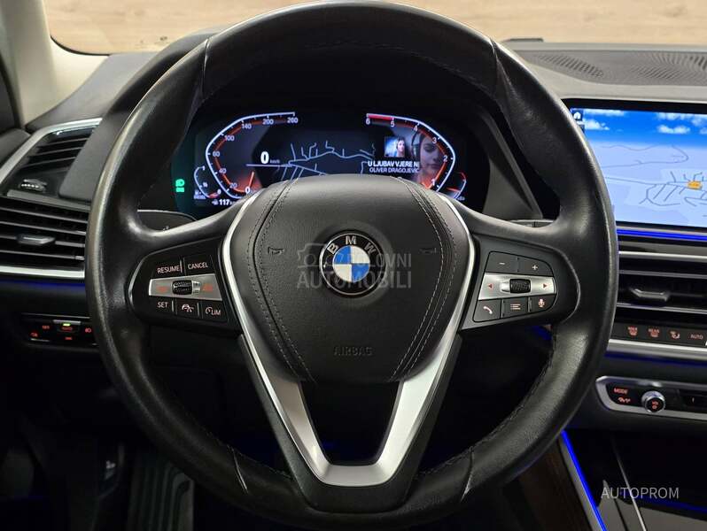 BMW X5 3.0d Xdrive VAZDUH