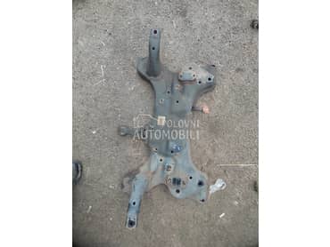 prednji most za Hyundai i30 od 2012. do 2017. god.