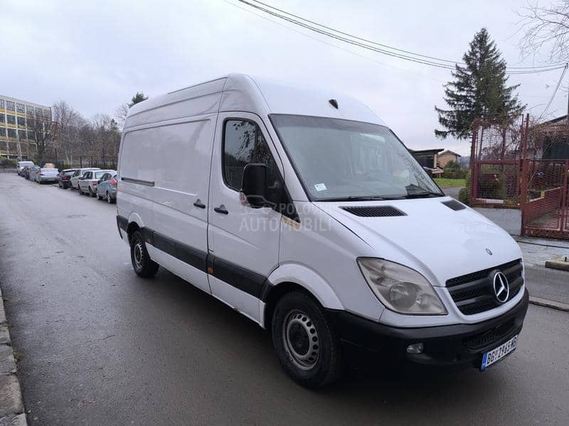 Mercedes Benz Sprinter 
