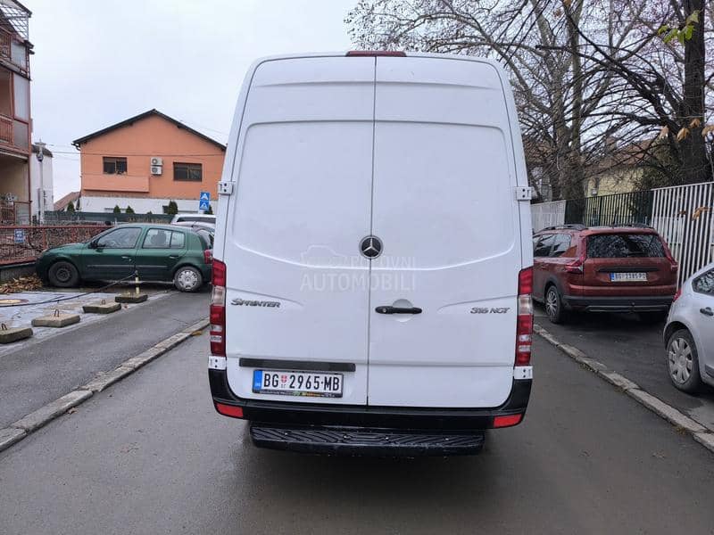 Mercedes Benz Sprinter 