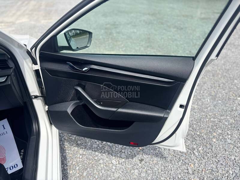 Škoda Octavia 2.0 Tdi/Virtual