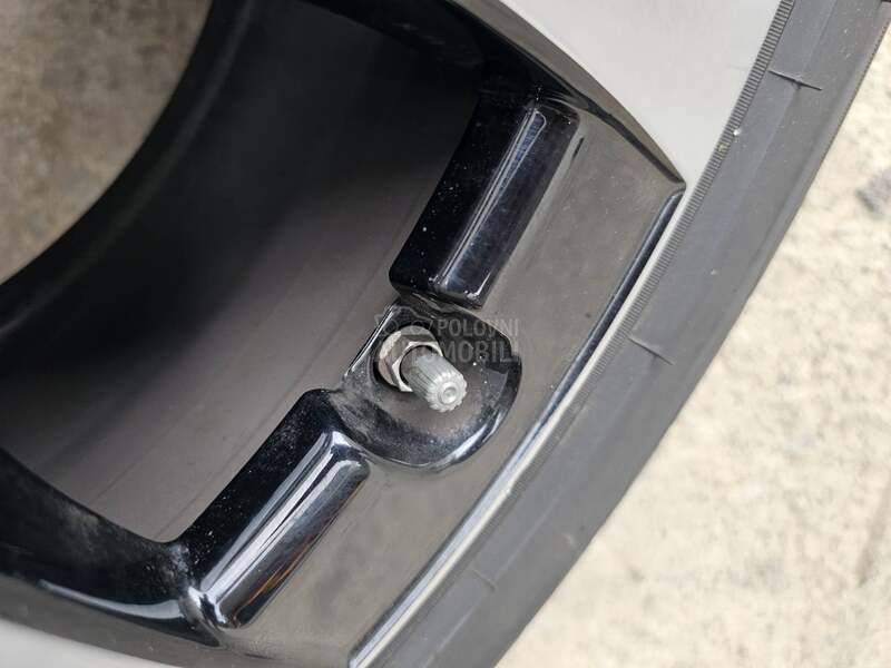 Aluminijumske felne w213 original 18" 5 x 112