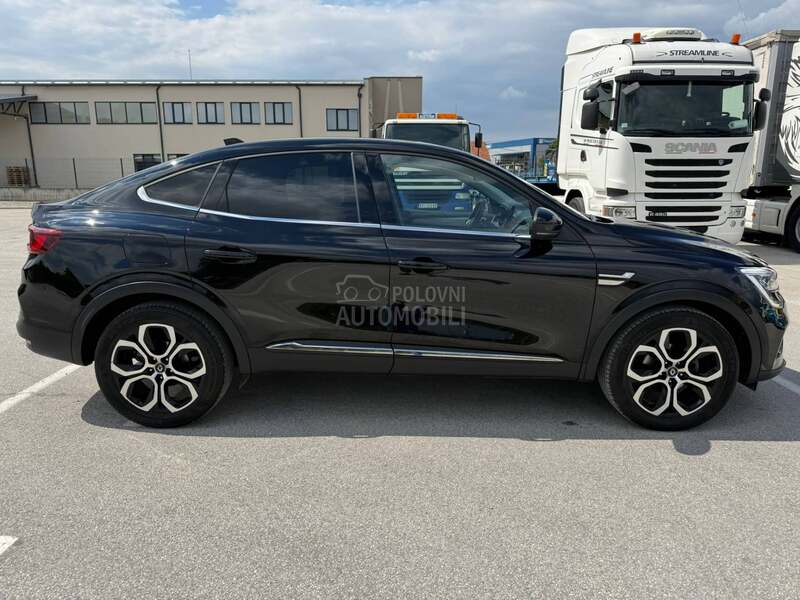 Renault Arkana 1.3 TCE INTENSE