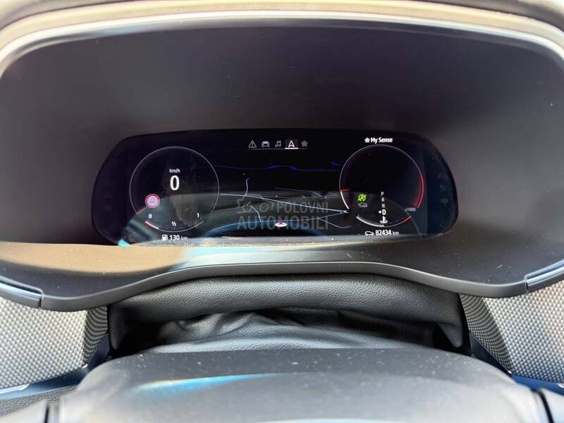 Renault Arkana 1.3 TCE INTENSE