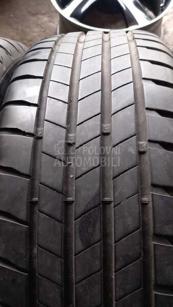 Bridgestone 215/60 R16 Letnja