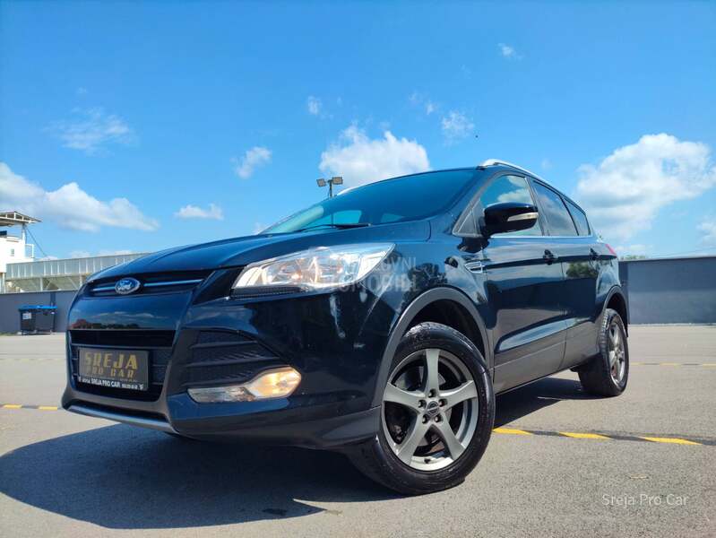 Ford Kuga 1.6 SCTi 4x4 CH