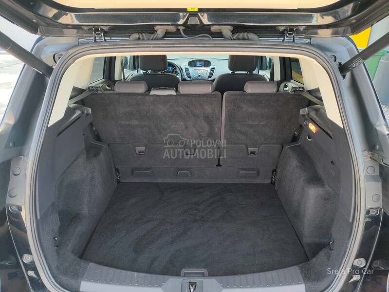 Ford Kuga 1.6 SCTi 4x4 CH