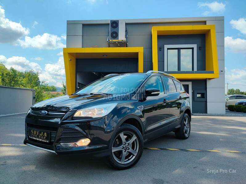 Ford Kuga 1.6 SCTi 4x4 CH