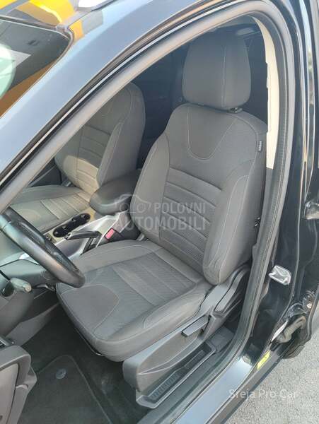Ford Kuga 1.6 SCTi 4x4 CH