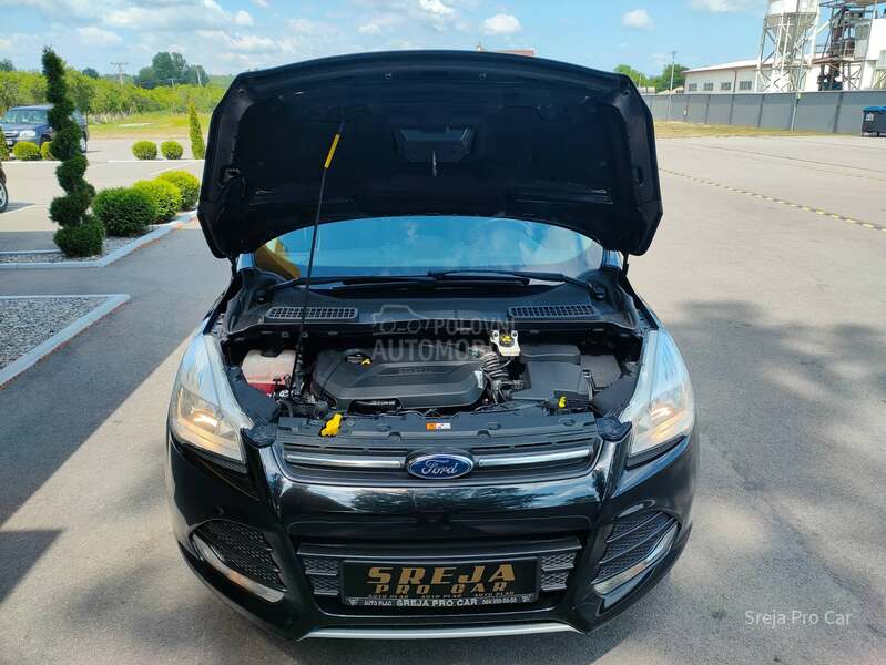 Ford Kuga 1.6 SCTi 4x4 CH