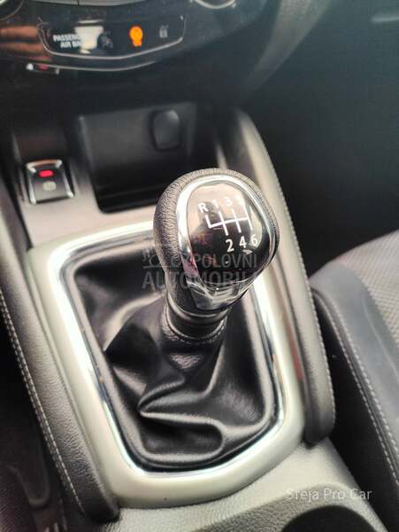 Nissan Qashqai 1.2 Ben Nav1gacija