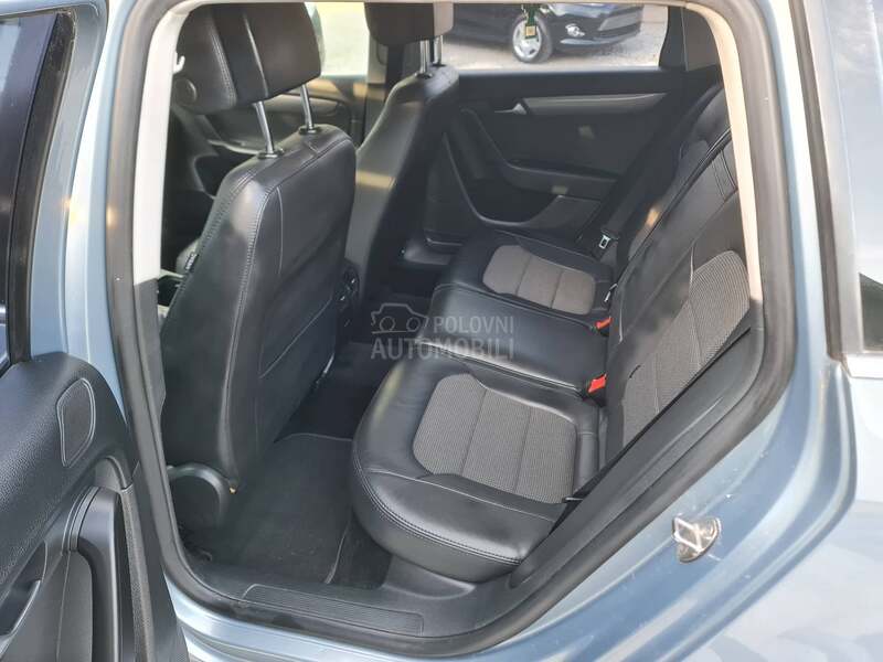 Volkswagen Passat B7 1.4 HIGLINE LED