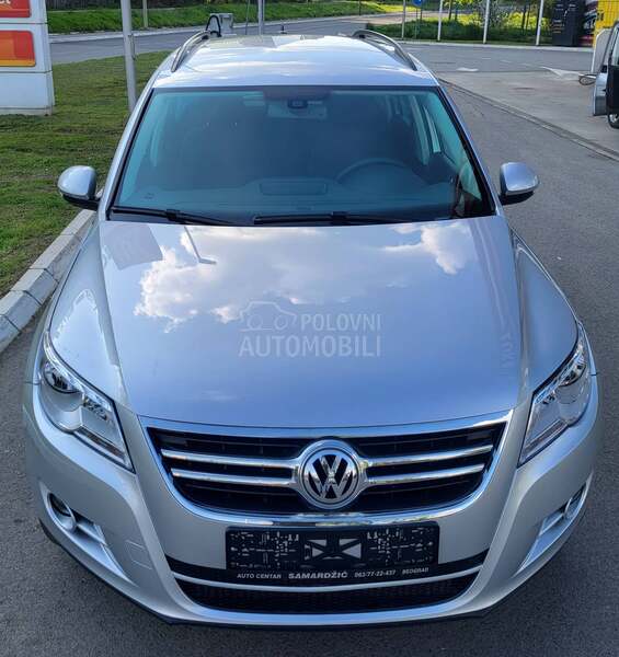 Volkswagen Tiguan 2.0tdi 4X4 DSG CH